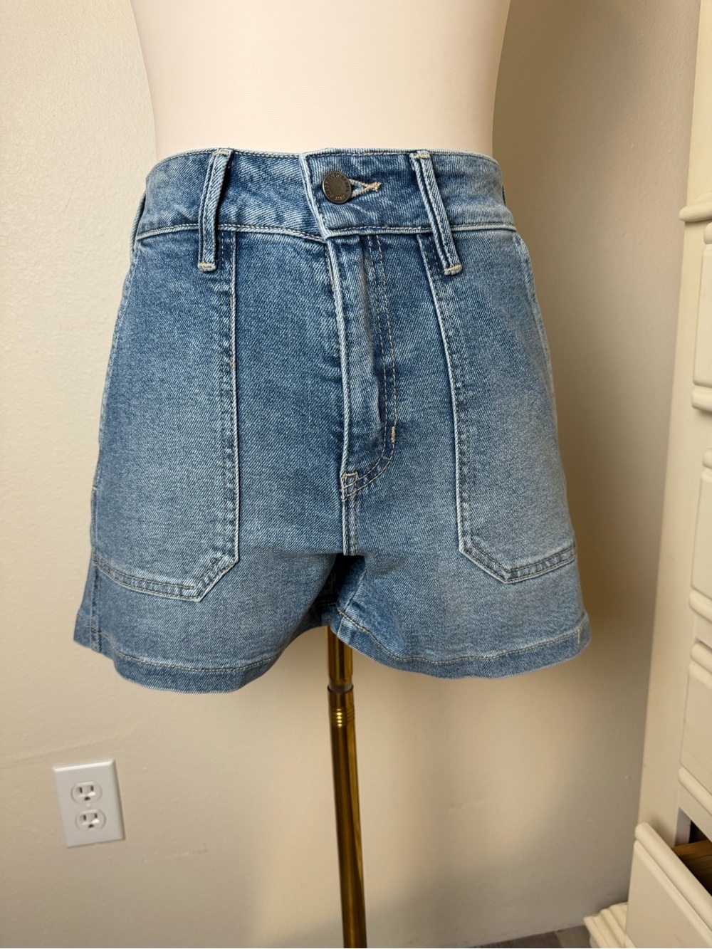 Just Black Light Wash High-Rise Denim Shorts